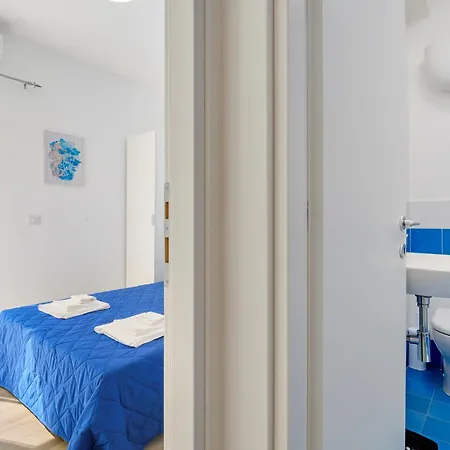 Holiday home Sea Wave House