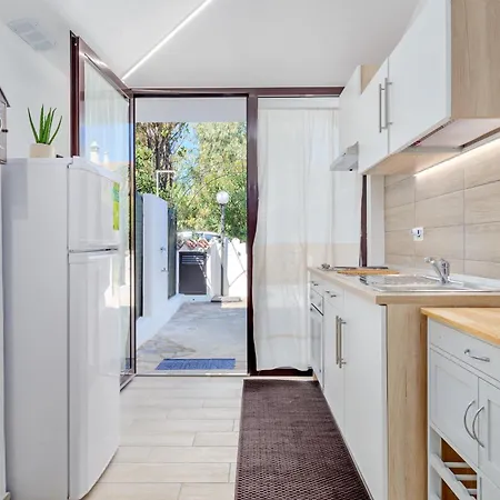 Sea Wave House Дом отдыха Сан-Теодоро